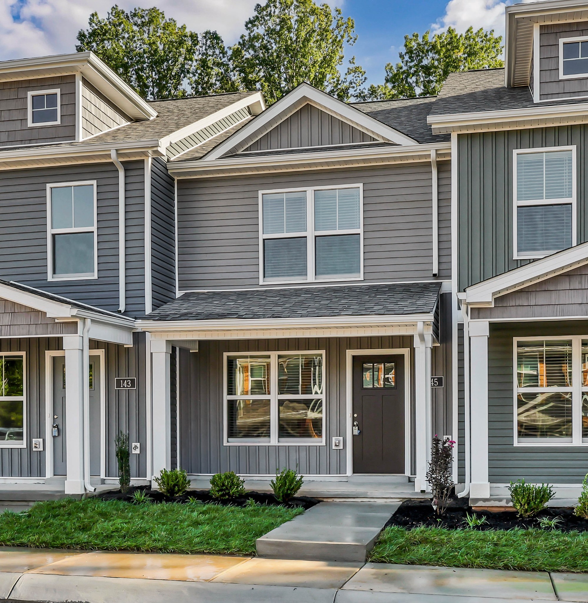 145 Quarry Point Drive Clarksville TN 37043