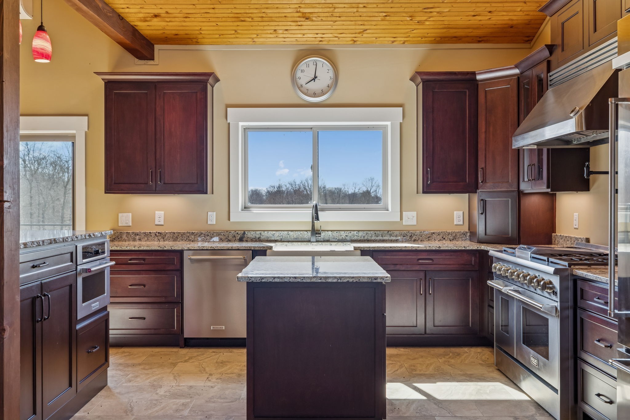 1224 Hangar Road Springfield TN 37172
