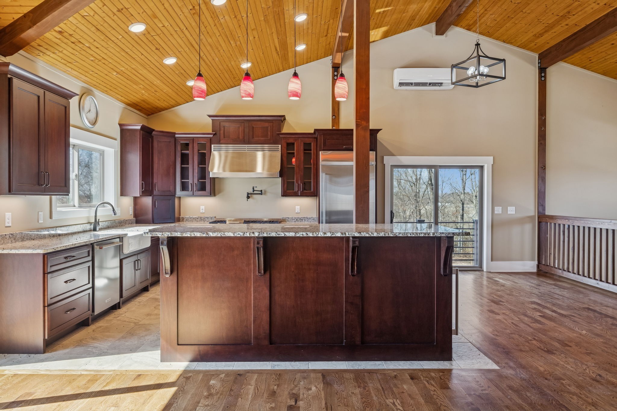 1224 Hangar Road Springfield TN 37172