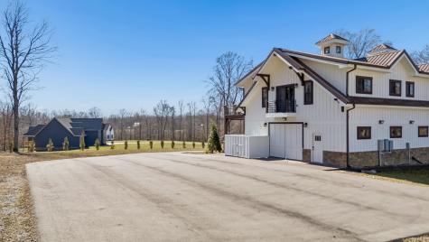 1224 Hangar Road Springfield TN 37172