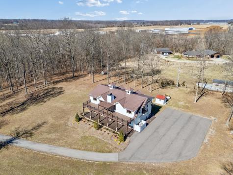 1224 Hangar Road Springfield TN 37172