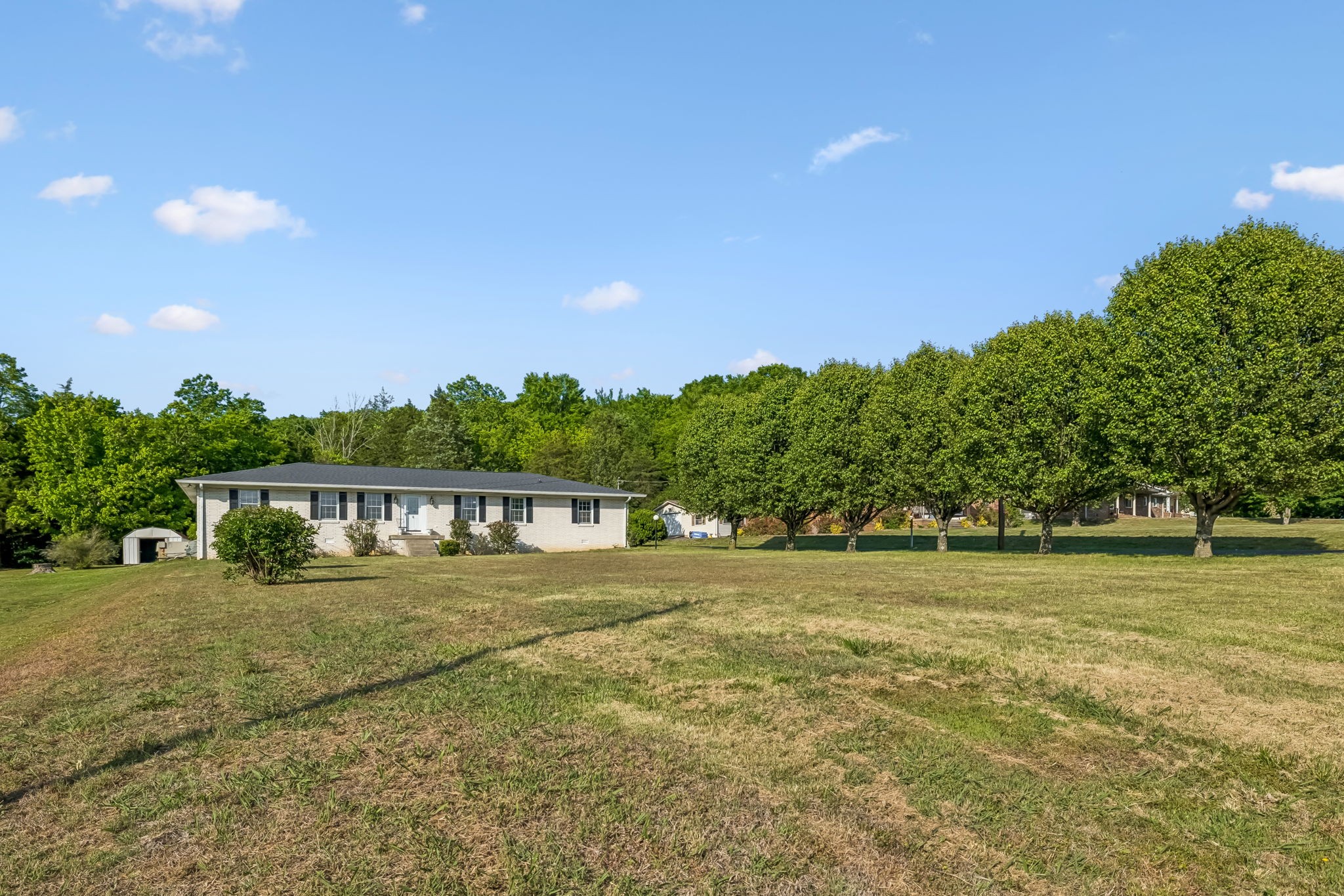 212 Dixon Springs Highway Carthage TN 37030