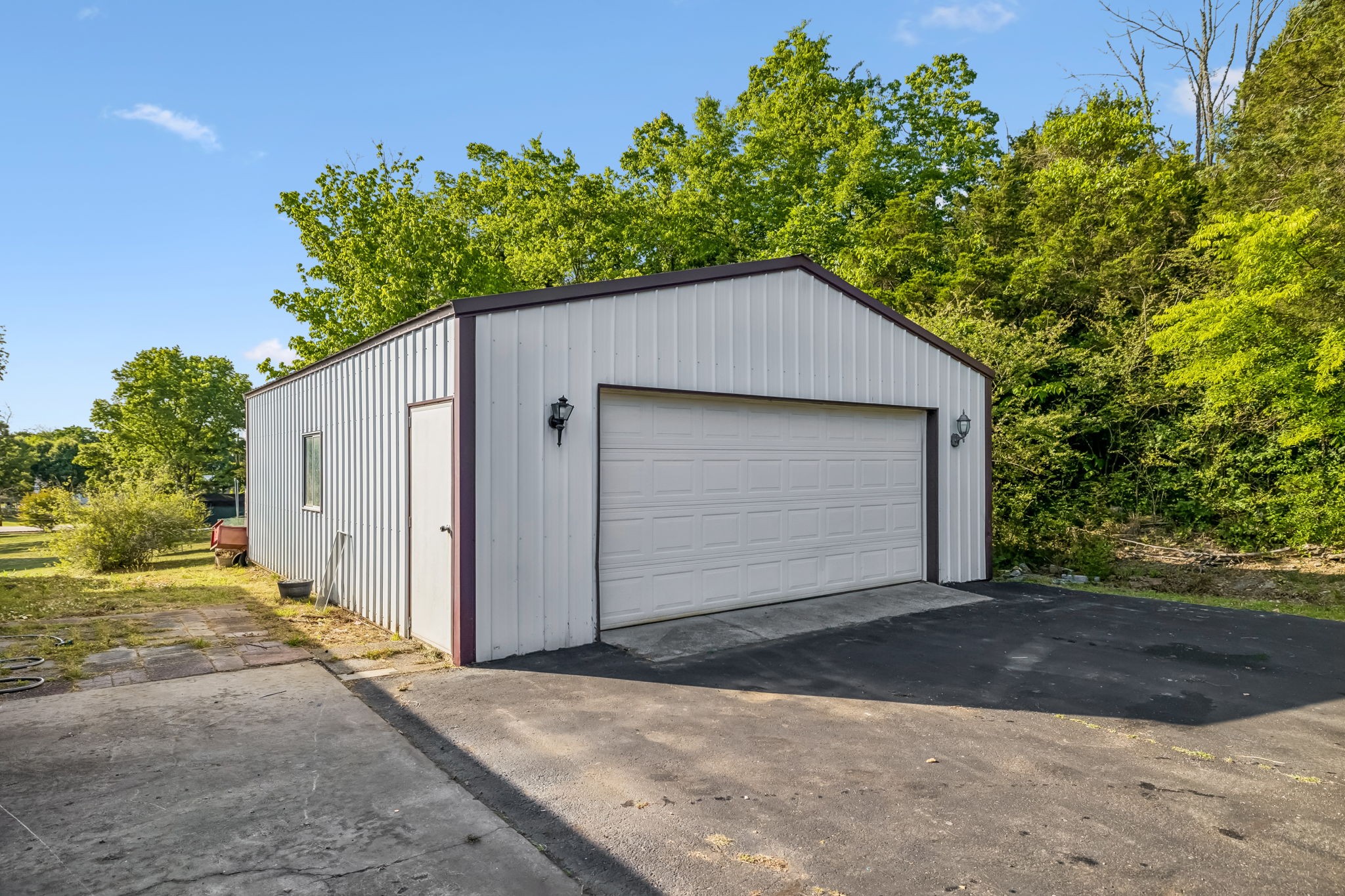212 Dixon Springs Highway Carthage TN 37030