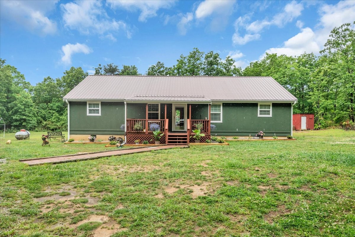 802 Meyers Road Altamont TN 37301