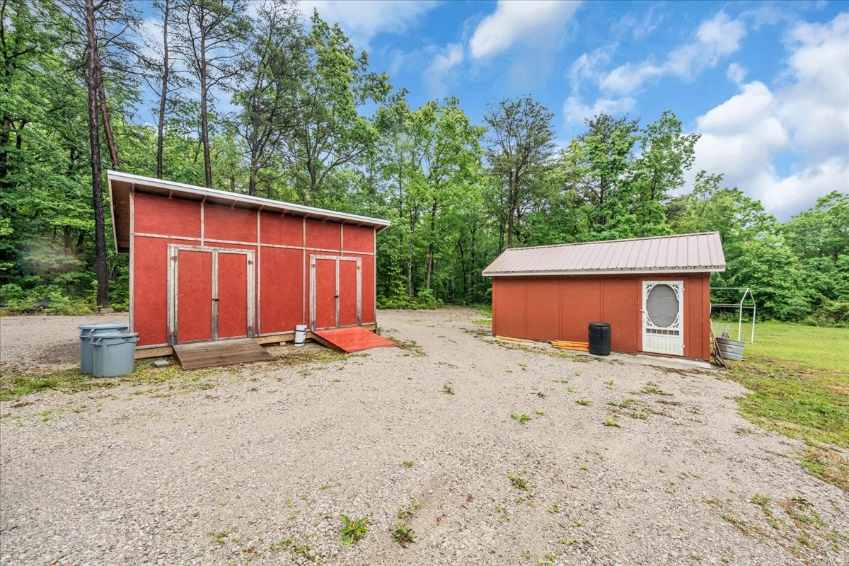 802 Meyers Road Altamont TN 37301