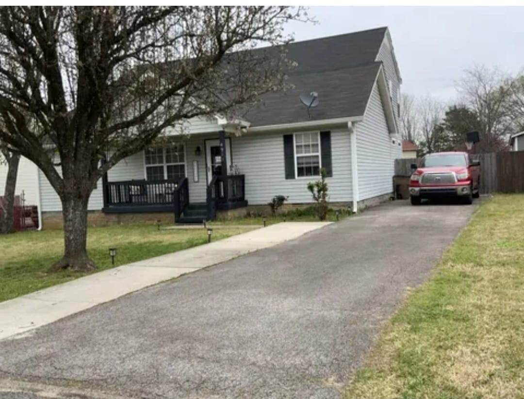 4933 Deerhaven Drive Antioch TN 37013