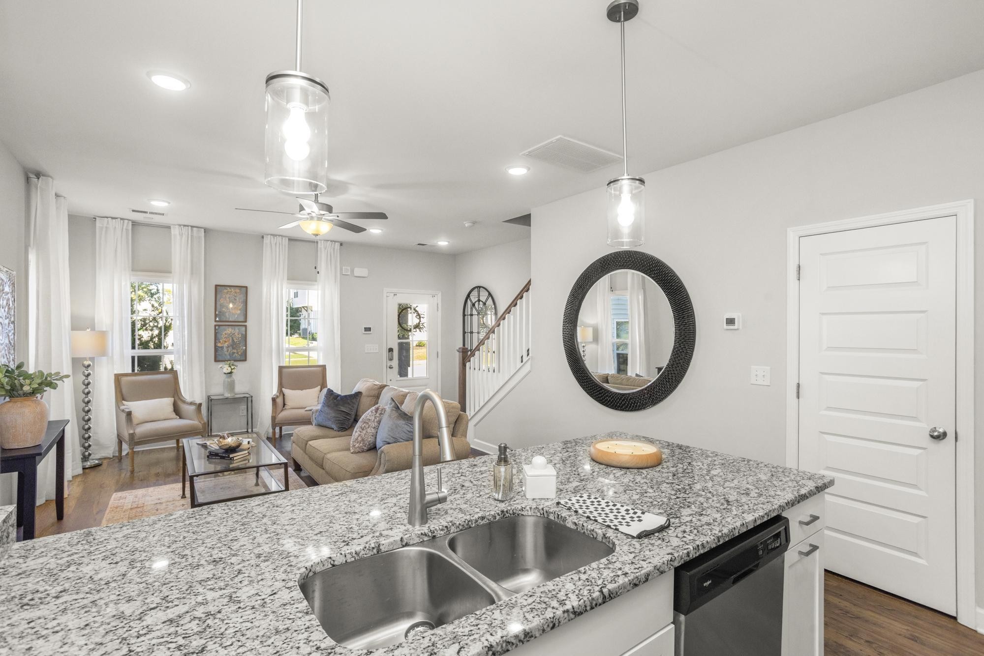 2804 Sonoma Way Columbia TN 38401