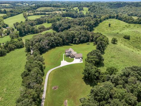 122 Elijah Parker Road Tullahoma TN 37388