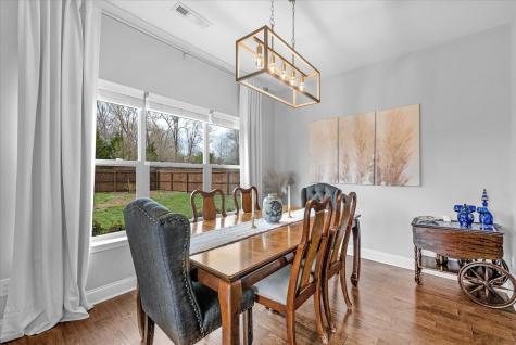 562 Oakvale Lane Mount Juliet TN 37122