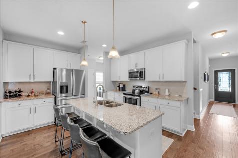 562 Oakvale Lane Mount Juliet TN 37122