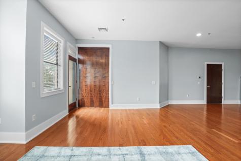 2201 8th Ave, S Nashville TN 37204