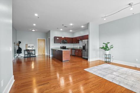 2201 8th Ave, S Nashville TN 37204