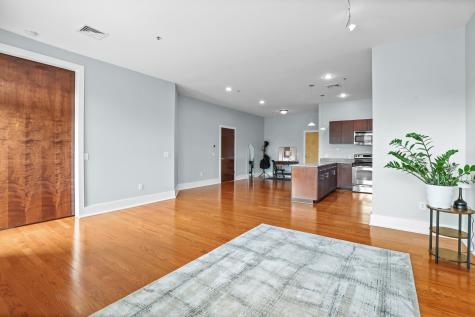 2201 8th Ave, S Nashville TN 37204