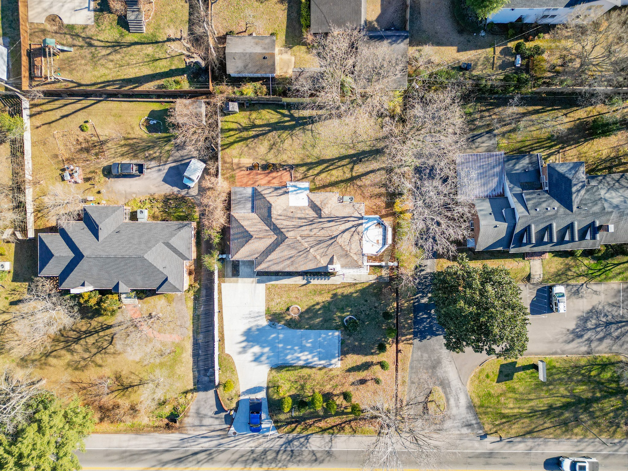 1215 Trotwood Avenue Columbia TN 38401