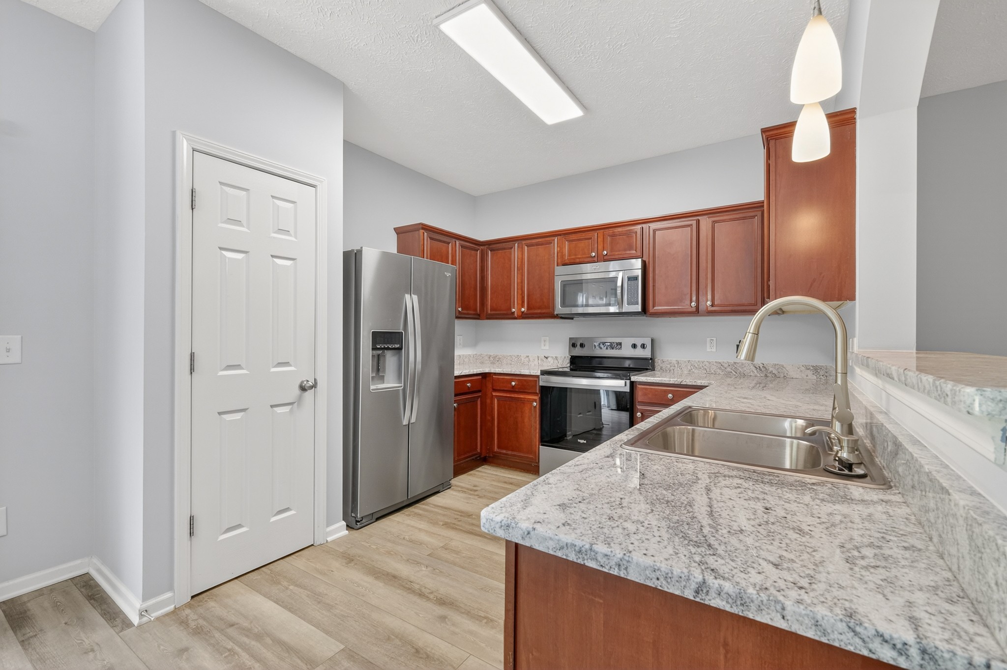 8302 Oak Knoll Drive Brentwood TN 37027