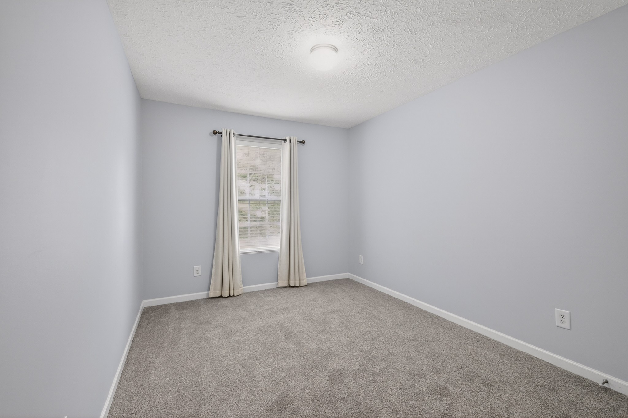 8302 Oak Knoll Drive Brentwood TN 37027