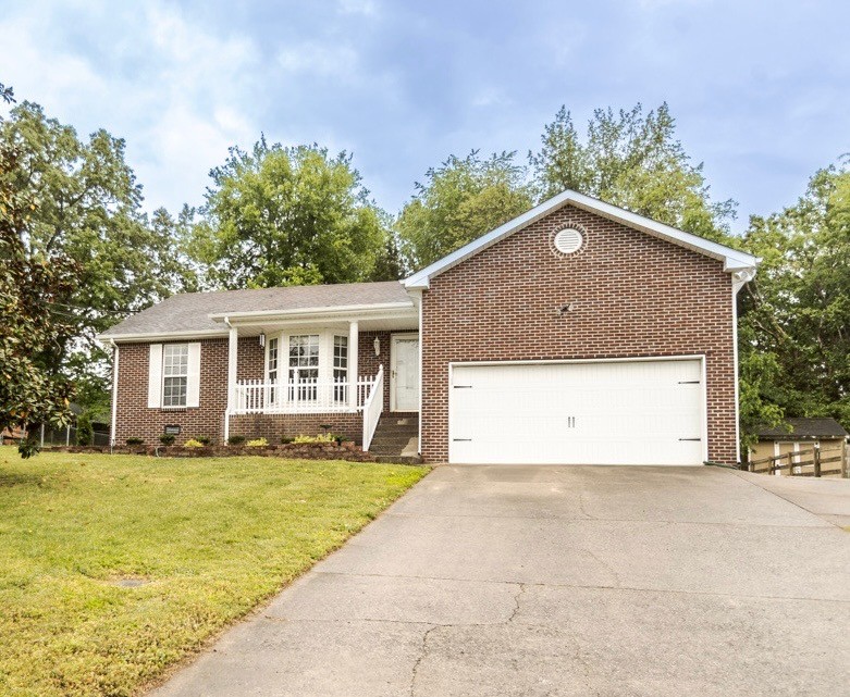 1362 Archer Place Clarksville TN 37043