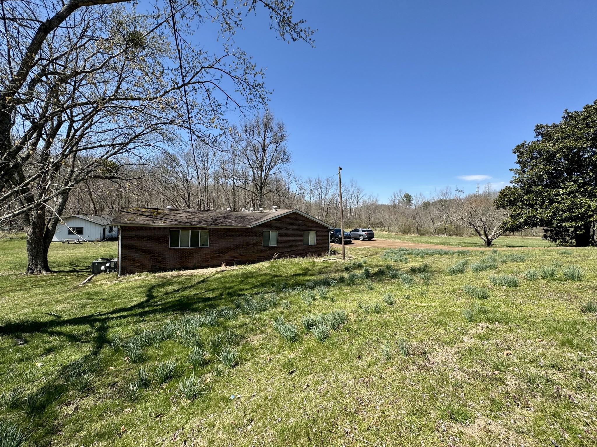 191 Forks River Road Waverly TN 37185