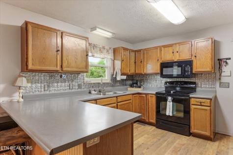 354 Apple Valley Road Sevierville TN 37862