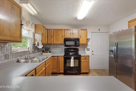 354 Apple Valley Road Sevierville TN 37862