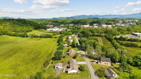 354 Apple Valley Road Sevierville TN 37862