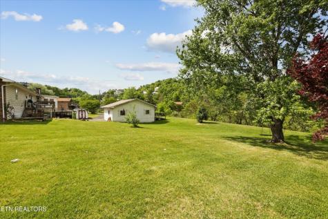 354 Apple Valley Road Sevierville TN 37862