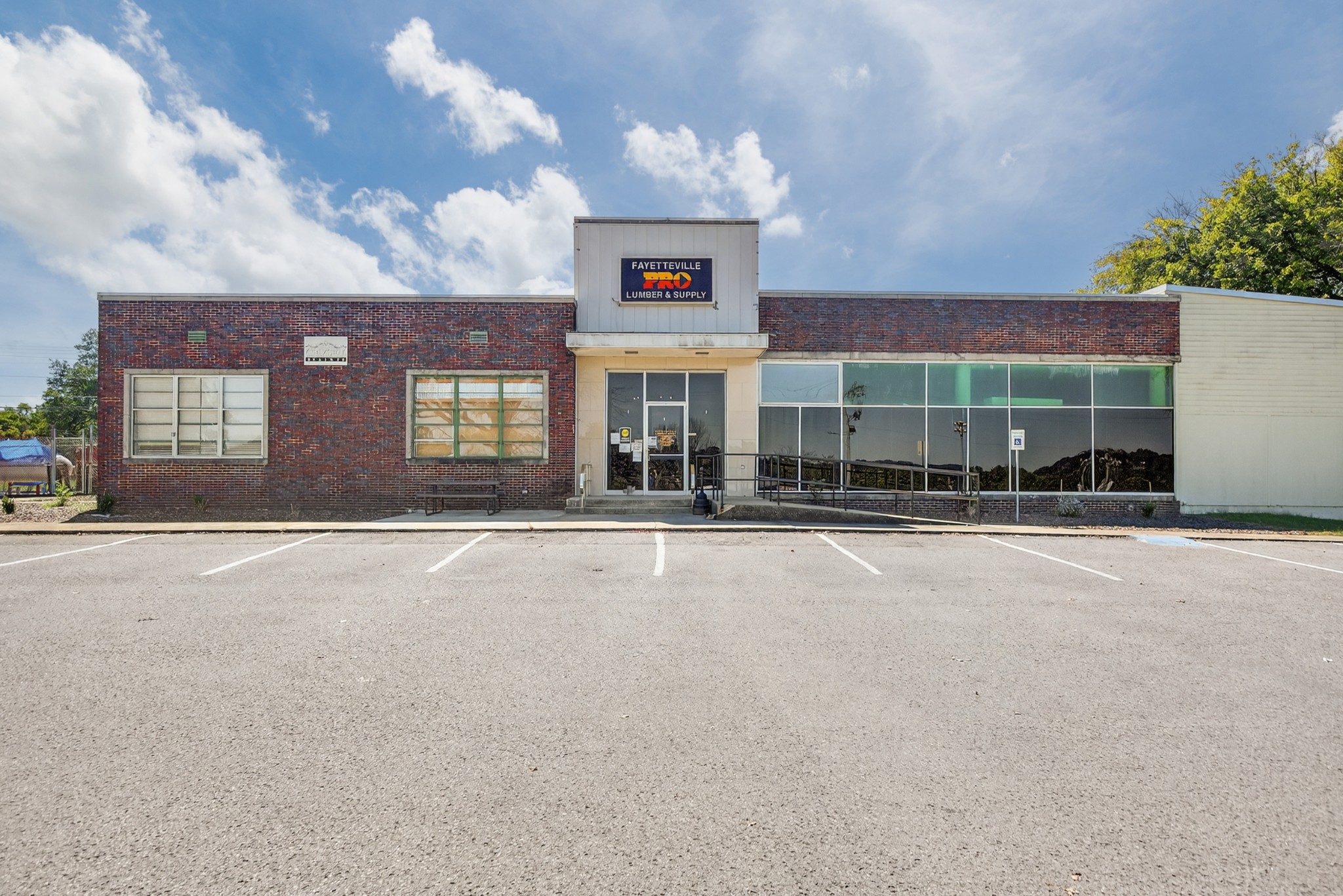 1404 Washington St, W Fayetteville TN 37334