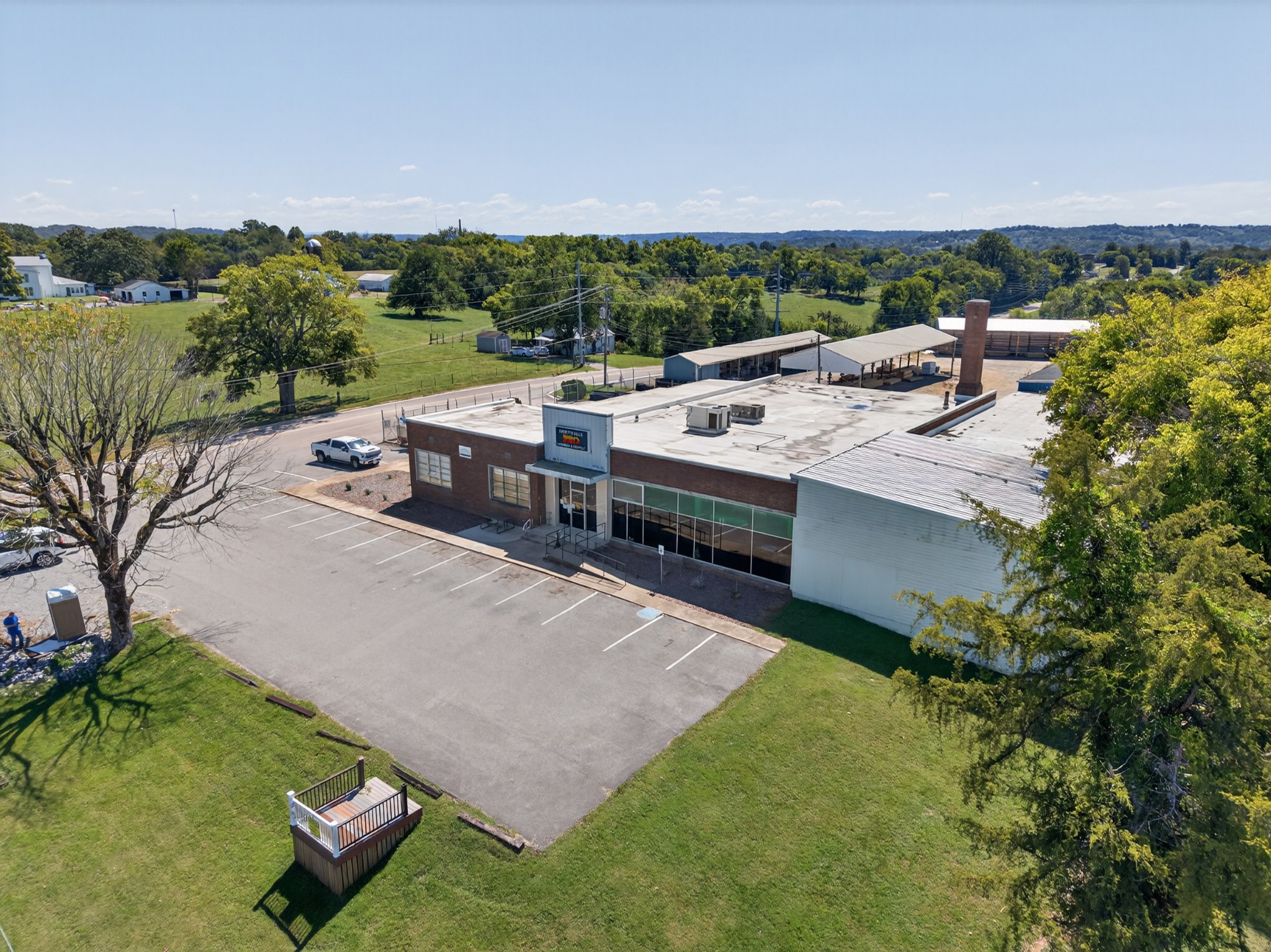 1404 Washington St, W Fayetteville TN 37334