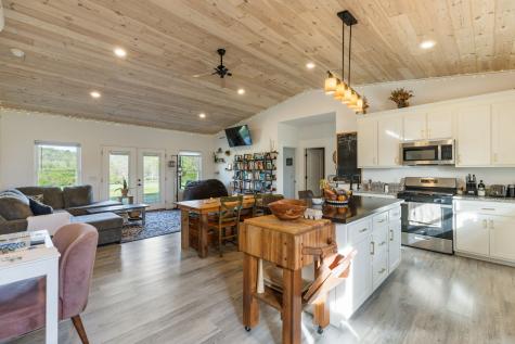 448 Duncan Circle Lobelville TN 37097