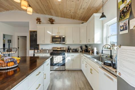448 Duncan Circle Lobelville TN 37097