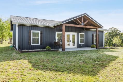 448 Duncan Circle Lobelville TN 37097