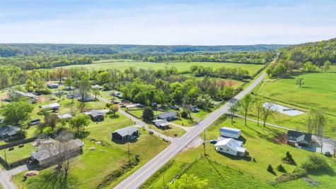 448 Duncan Circle Lobelville TN 37097