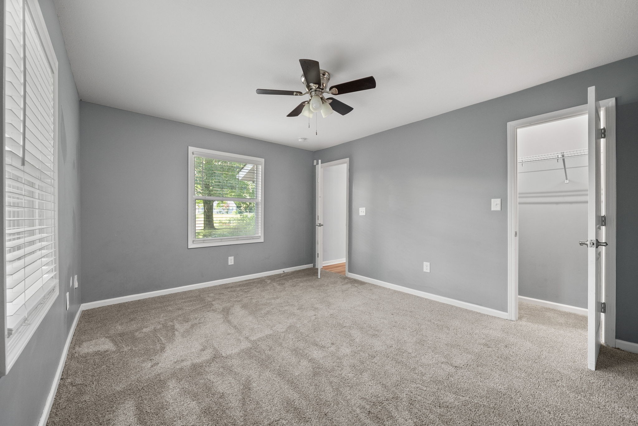 1561 Woodlawn Road Clarksville TN 37042
