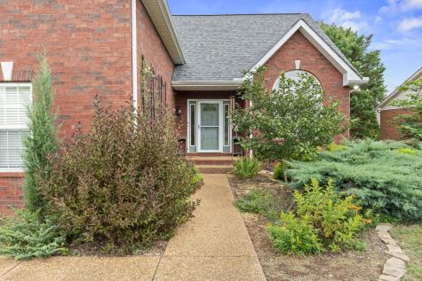 205 Red Jacket Trace Murfreesboro TN 37127