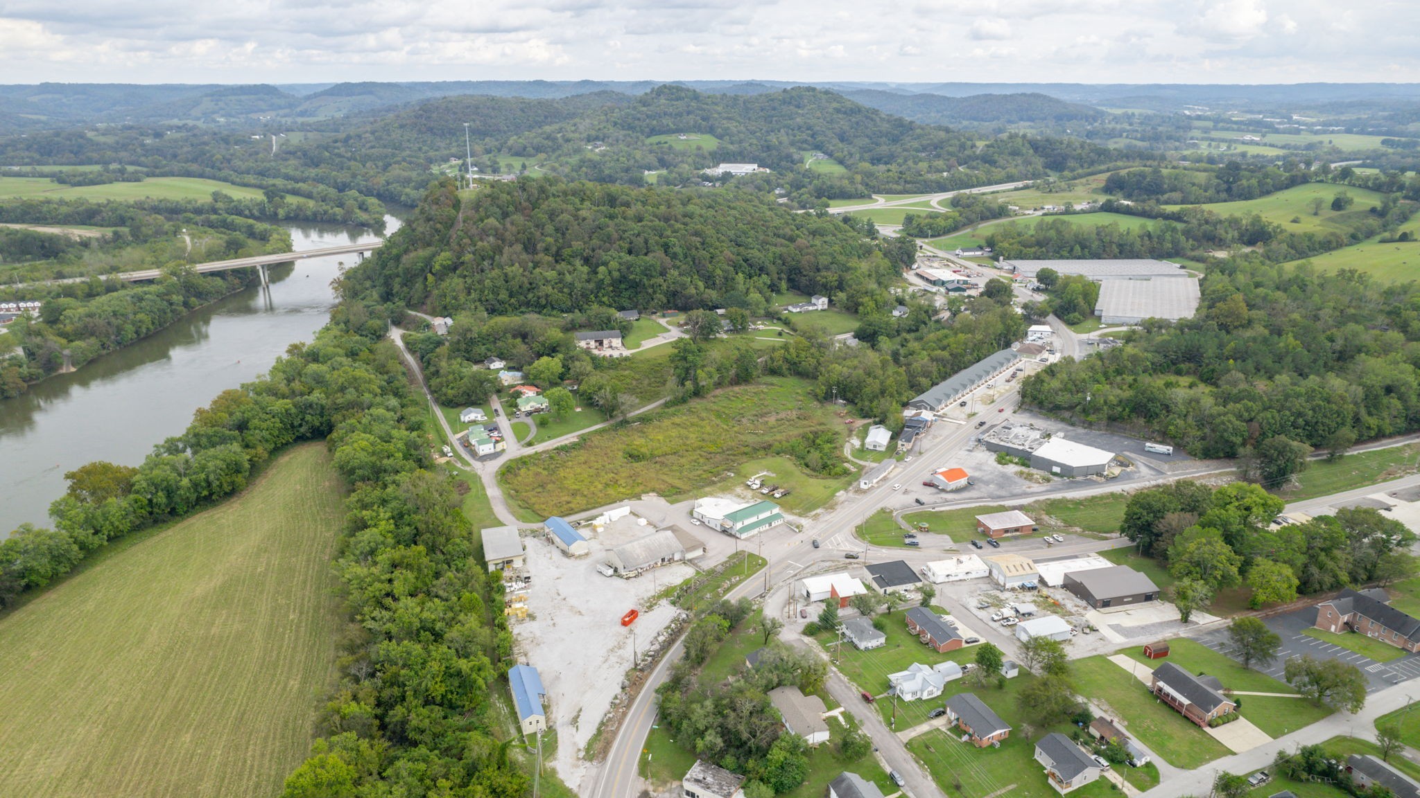 47 Cookeville Highway Carthage TN 37030