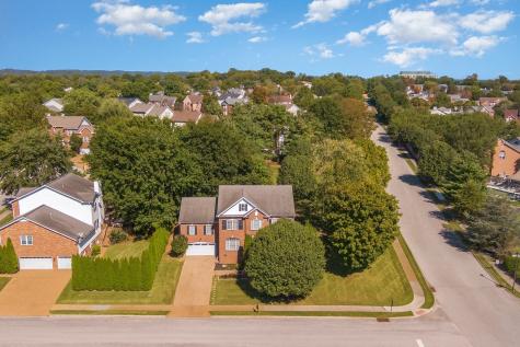 224 Logans Circle Franklin TN 37067