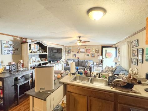 2634 Pleasant Grove Road Westmoreland TN 37186
