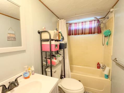 2634 Pleasant Grove Road Westmoreland TN 37186