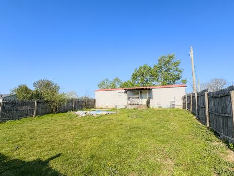 2634 Pleasant Grove Road Westmoreland TN 37186