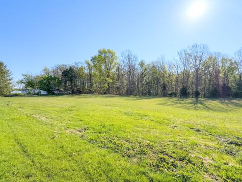 2634 Pleasant Grove Road Westmoreland TN 37186