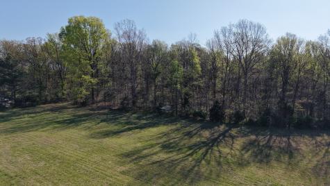 2634 Pleasant Grove Road Westmoreland TN 37186