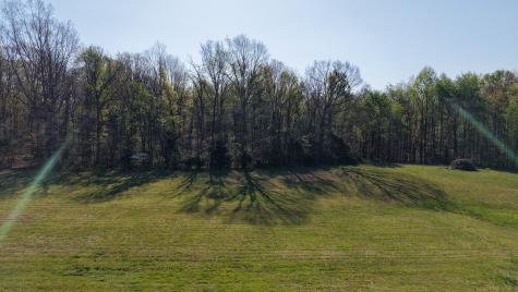 2634 Pleasant Grove Road Westmoreland TN 37186