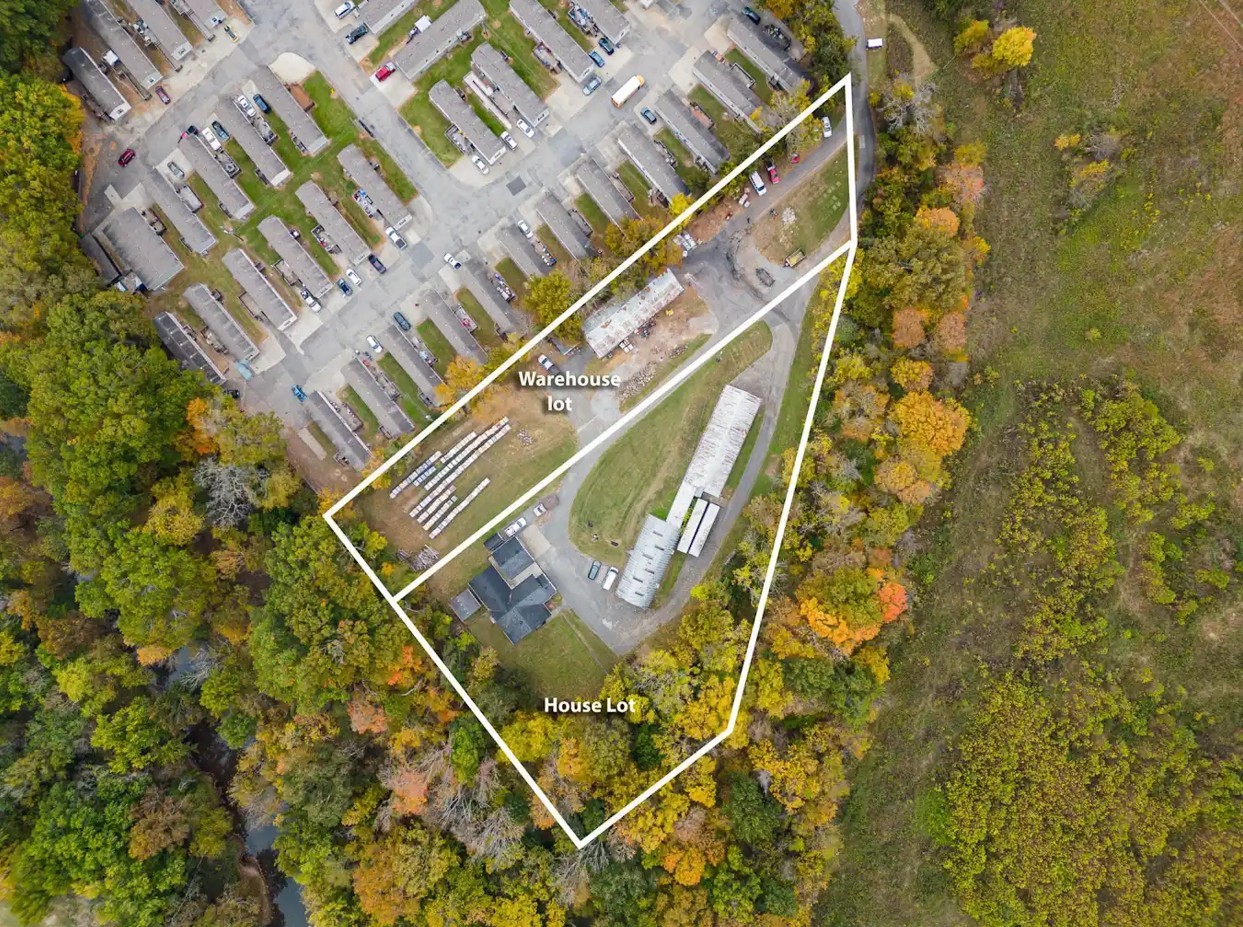 298 Tobacco Road Clarksville TN 37042
