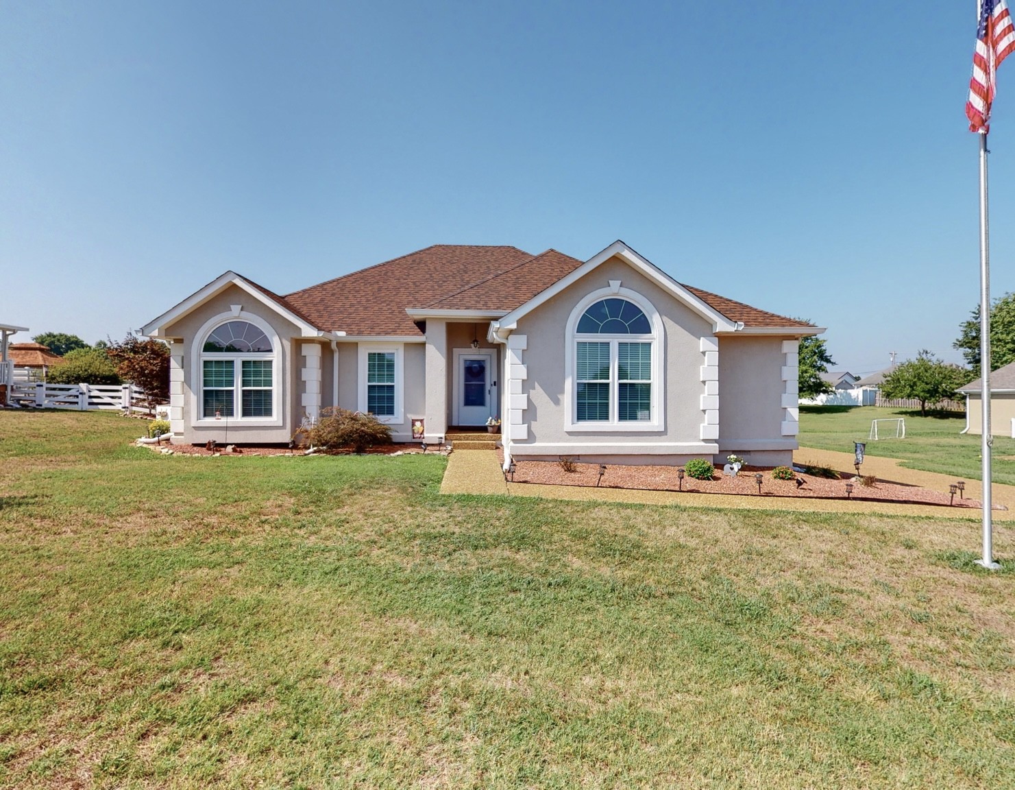 1208 Hunters Point Lane Spring Hill TN 37174