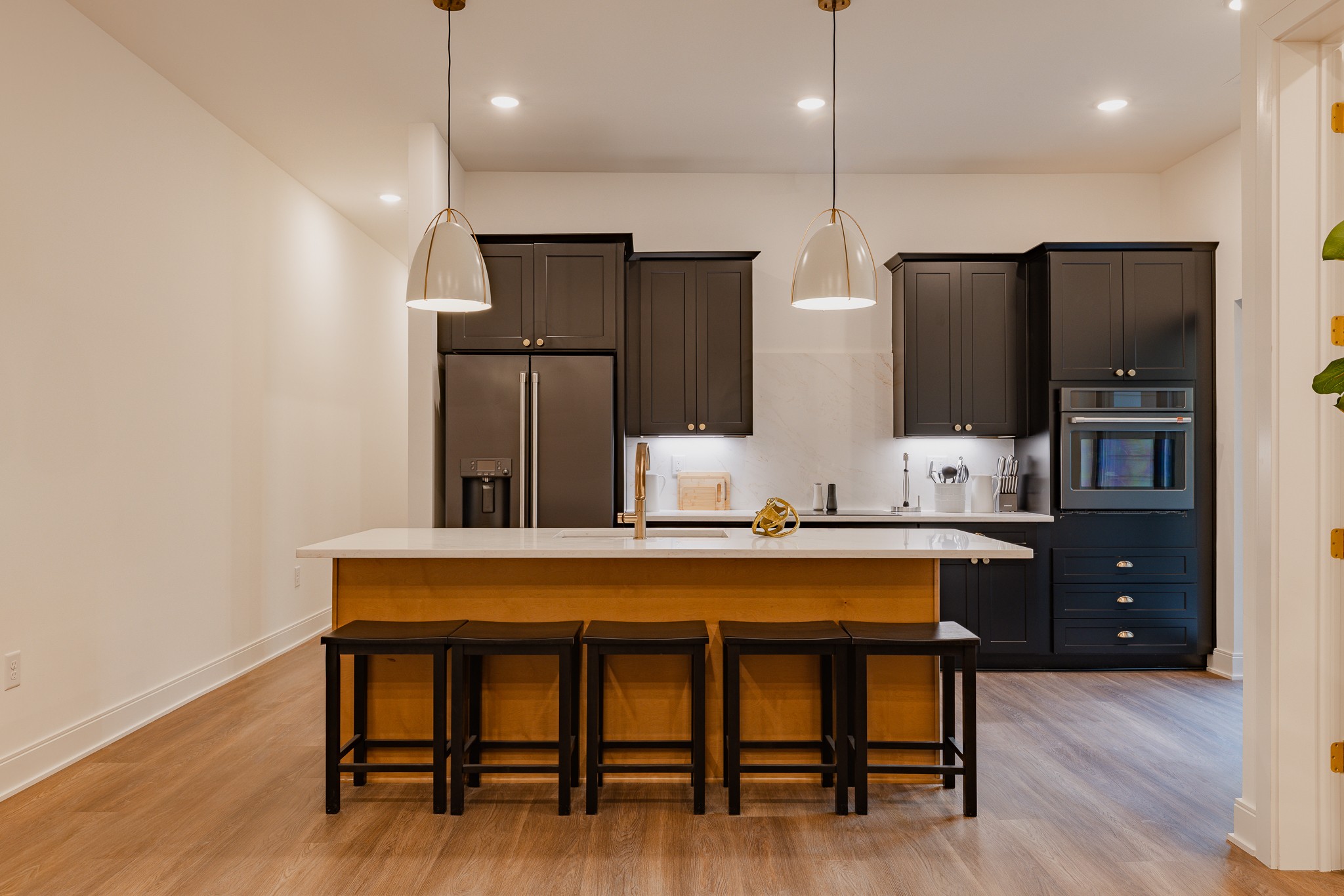 3509 Charlotte Ave, W Nashville TN 37209