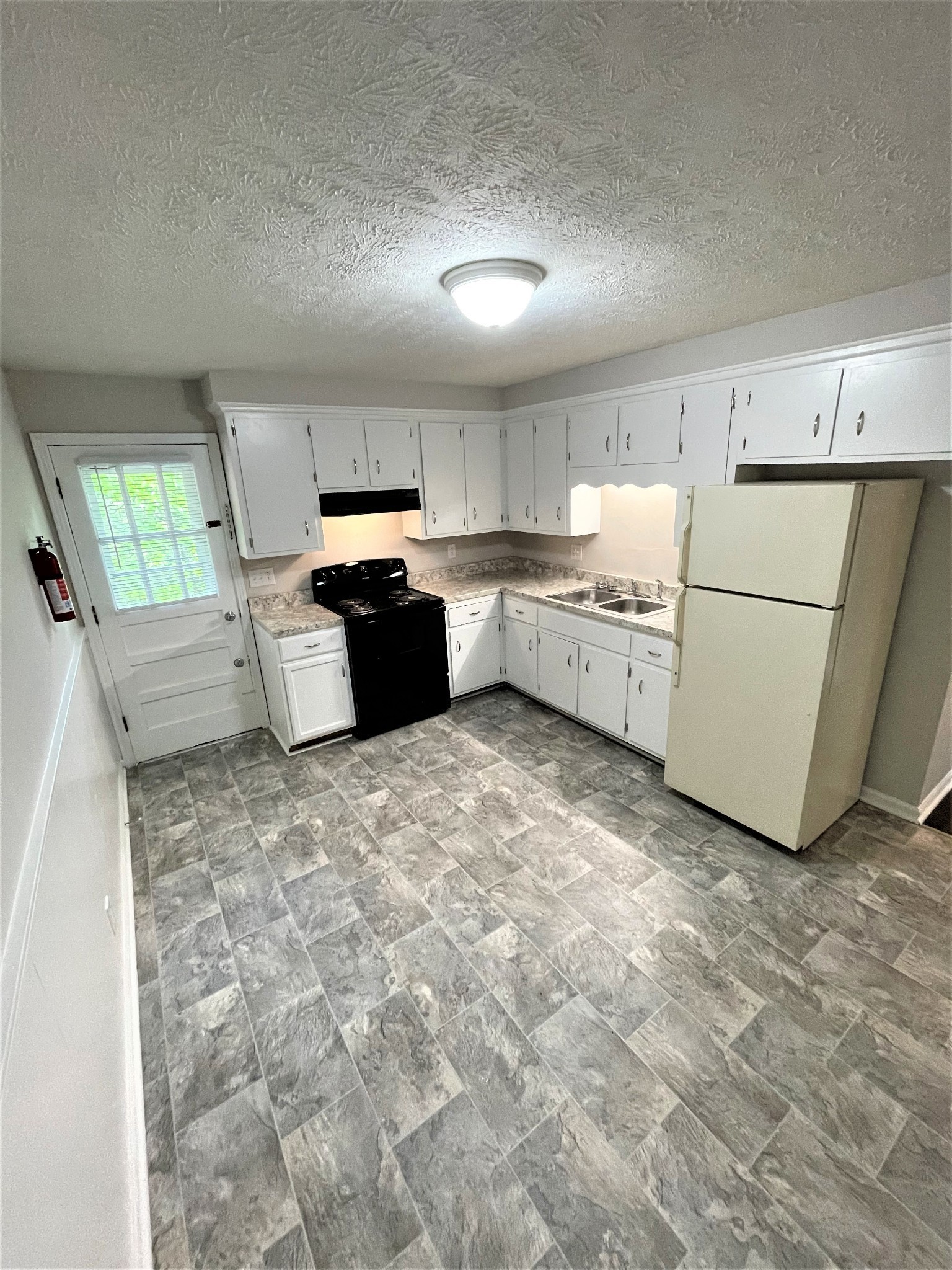 408 Martha Lane Clarksville TN 37043