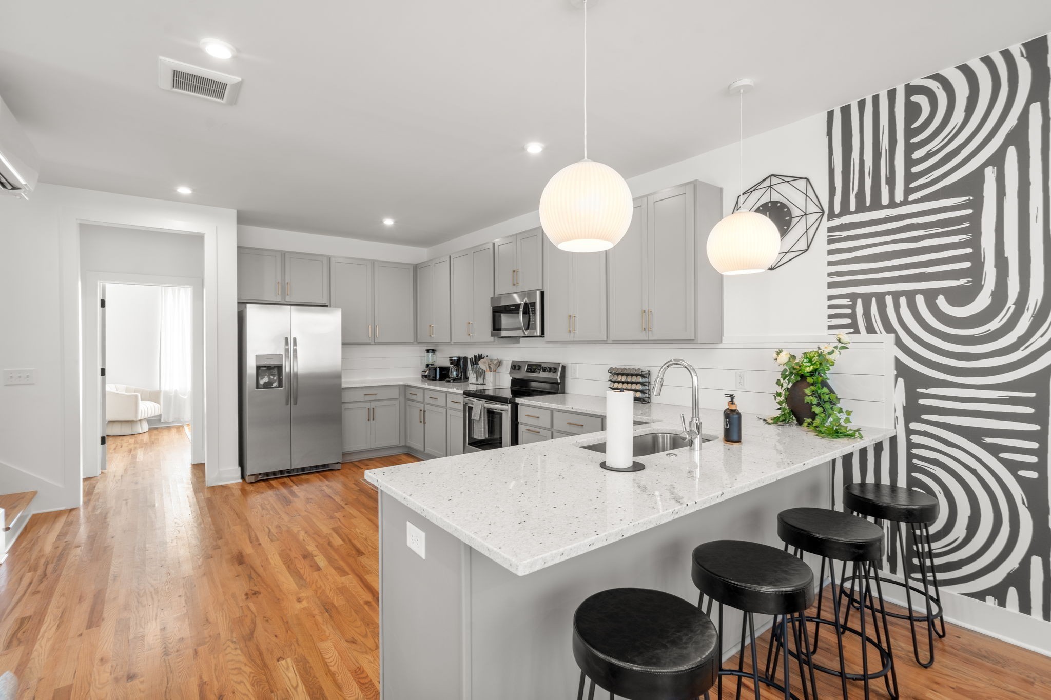 504 Cliff Circle Nashville TN 37218