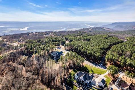 440 Lookout View Drive Jasper TN 37347