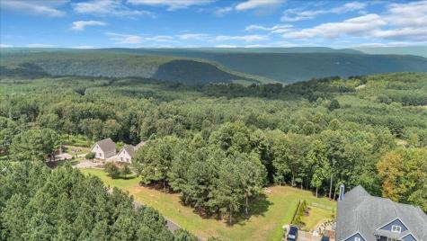 440 Lookout View Drive Jasper TN 37347