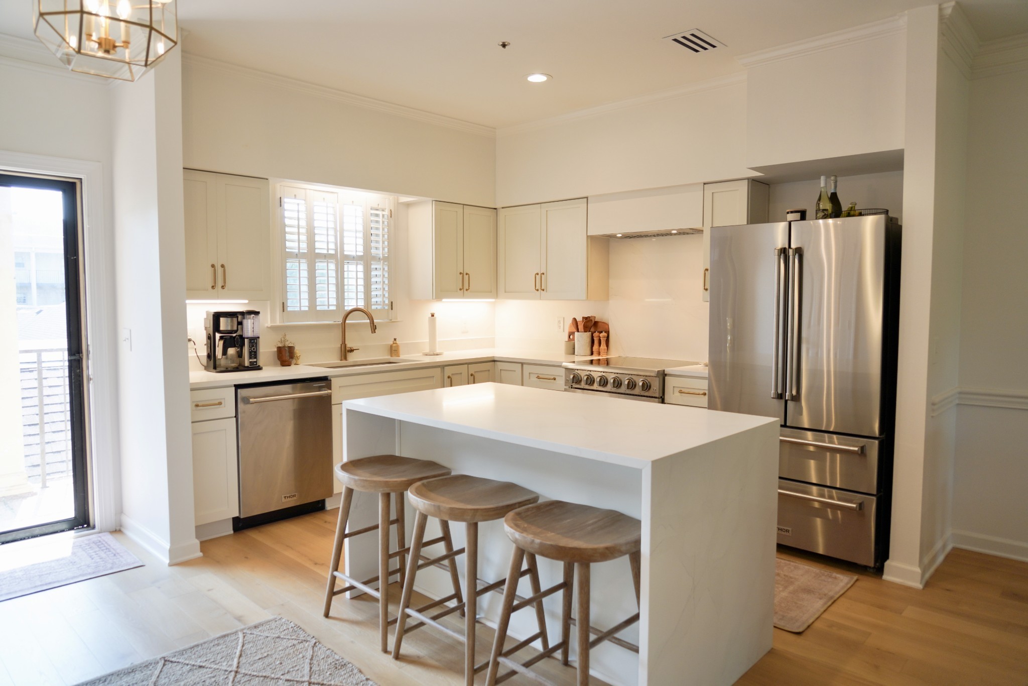 3334 Hillsboro Pike Nashville TN 37215